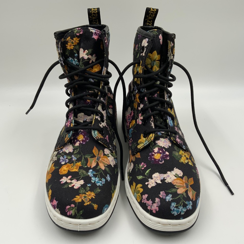 Dr. Martens Newton DF Floral Canvas Boots Black Multi Women 9 Lightweight 8-Eye - Picture 2 of 9